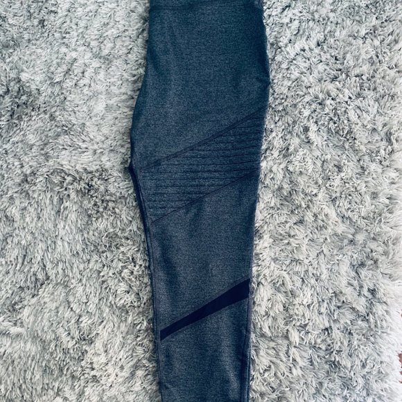 Old Navy Pants - Pants